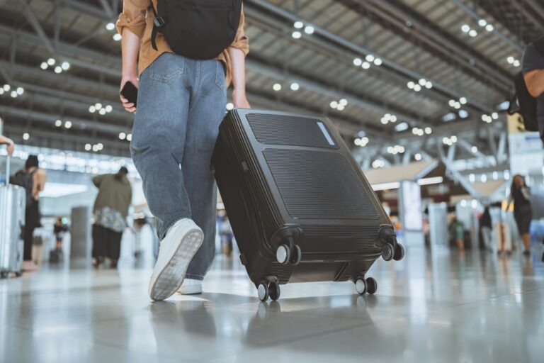 Έμβρυα σε βαλίτσα άνδρα στο αεροδρόμιο Τύμπου της κατεχόμενης Κύπρου